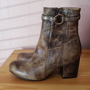 Calleen Cordero Ankle Boots Size 6